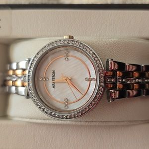 ARMITRON WOMEN'S GOLDTONE AND SILVERTONE  ANALOG WATCH